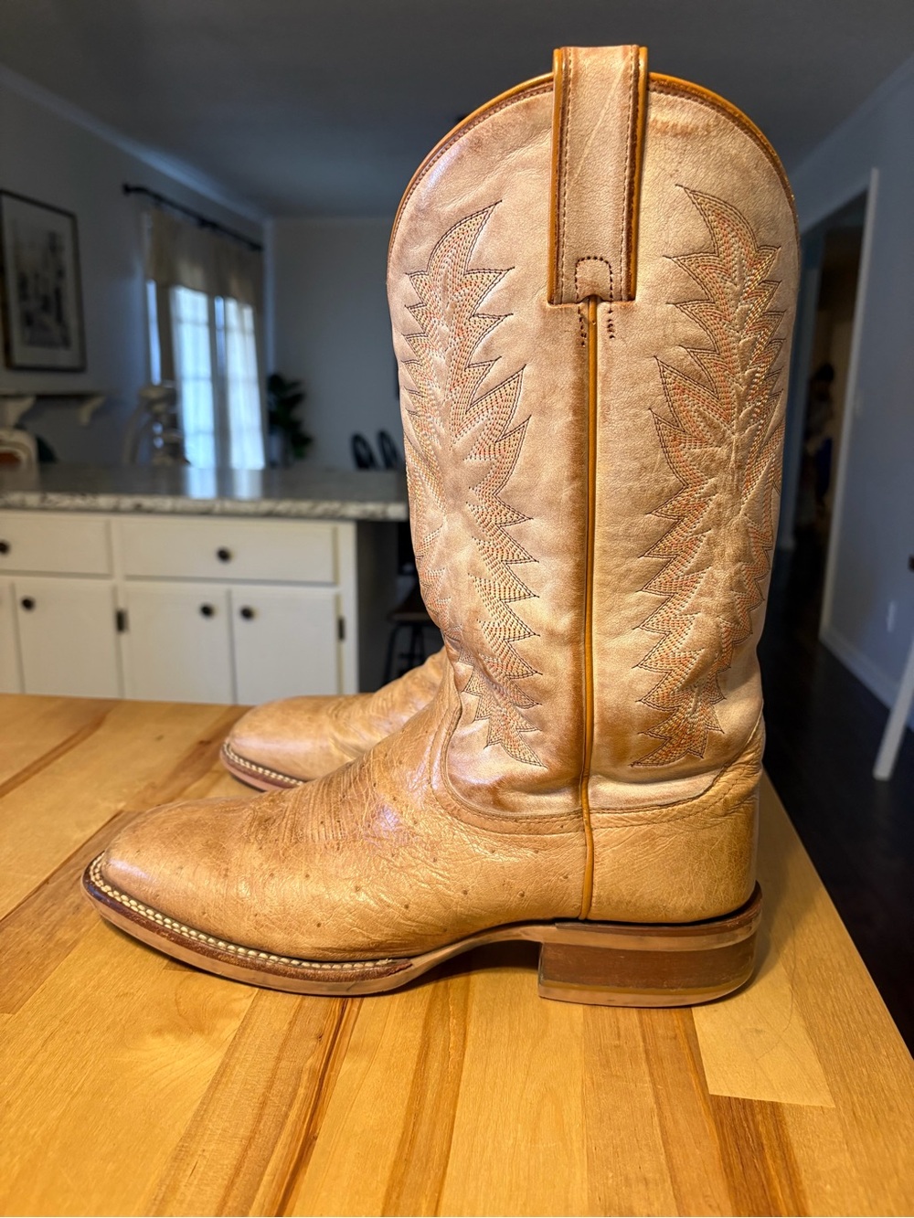 Justin Boots tan ostrich Western Cowboy Boots